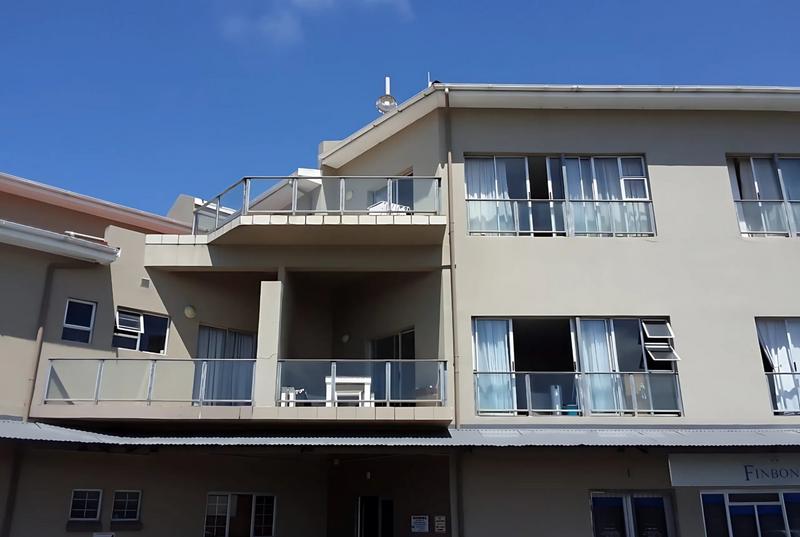 2 Bedroom Property for Sale in Heiderand Western Cape